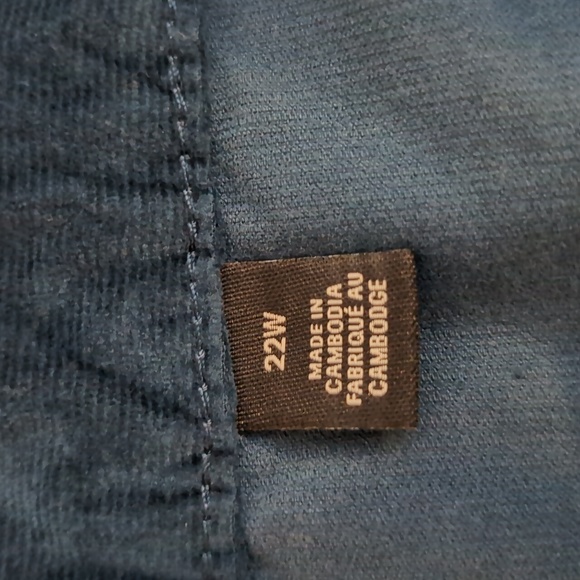 Joe Fresh| NWT Blue Corduroy Mini Skirt Front Slit With Side and Back Pockets - Picture 12 of 16